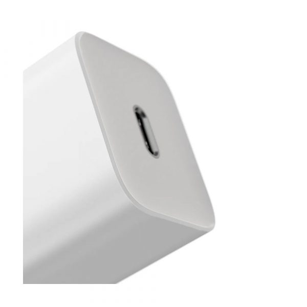 Зарядное устройство Type-C Baseus Super Si Quick Charger 1C 20W EU белого цвета TZCCSUP-B02 — изображение 4