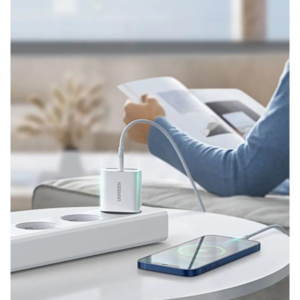 Зарядное устройство UGREEN CD137 (60450) Fast Charging Power Adapter With PD 20W EU. Цвет: белый — изображение 4