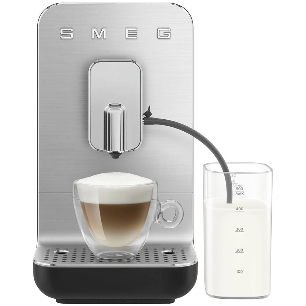 Автоматическая кофемашина Smeg BCC13BLMEU, черный матовый — изображение 5