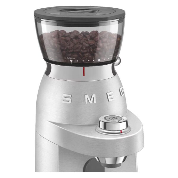 Кофемолка Smeg CGF02SSEU серебристый — изображение 5