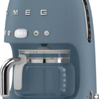 Капельная кофеварка Smeg DCF02SBMEU