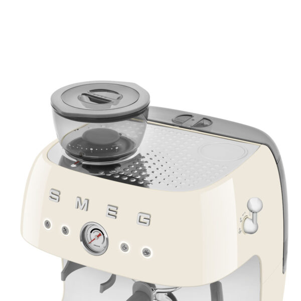 Кофемашина-эспрессо Smeg EGF03CREU кремовый — изображение 8