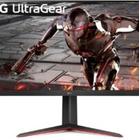 Монитор LG 31.5" UltraGear 32GN650-B черный VA LED 16:9 HDMI матовая HAS Piv 3000:1 350cd 178гр/178гр 2560x1440 165Hz G-Sync DP WQ 7.2кг